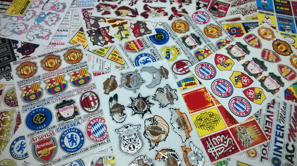 Sticker Vinyl Kotak&nbsp;Grosir